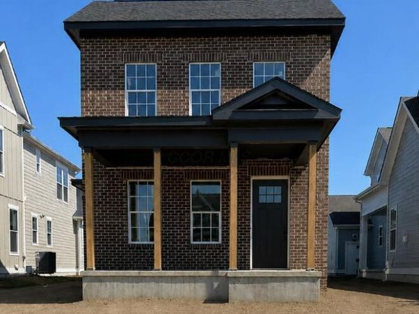 5117 Maple Drive , Lewis Center, OH 43035
