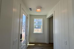 519 Ivy Green Lane photo 4