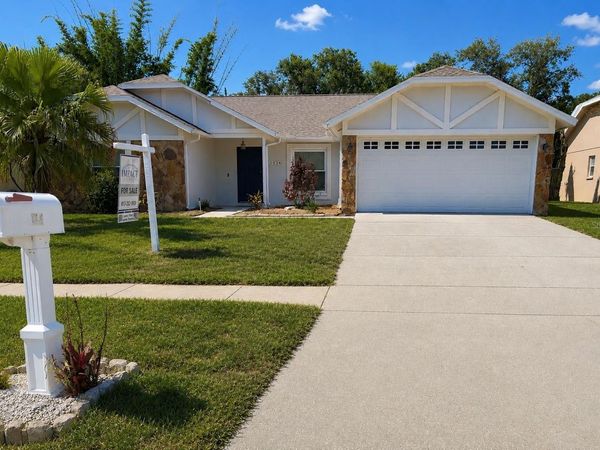 503 RAPID FALLS DR , BRANDON, FL 33511