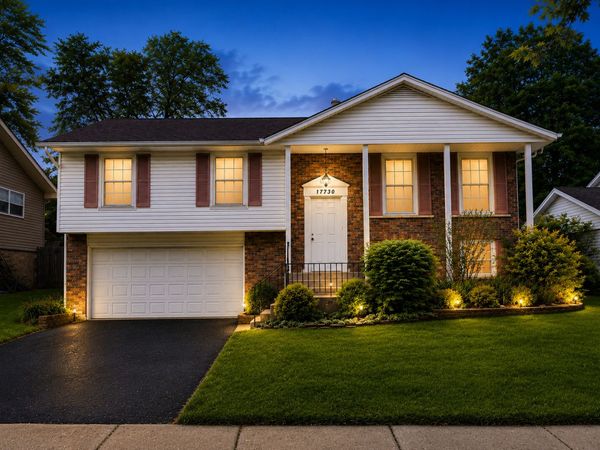 17730 Cherrywood Lane , Homewood, IL 60430