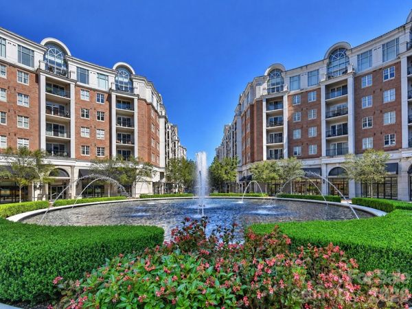 4625 Piedmont Row Drive , Charlotte, NC 28210