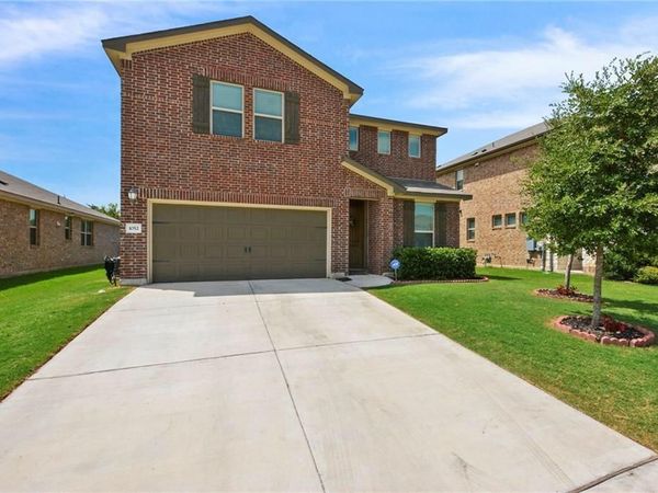 1052 Myrna BND, Leander, TX 78641