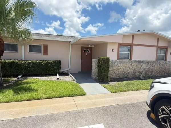 2727 DUDLEY Drive W, Unit E, West Palm Beach, FL 33415