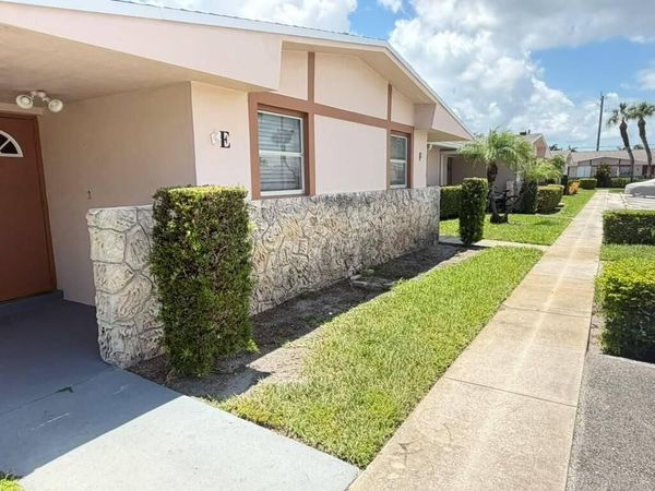 2727 DUDLEY Drive W, Unit E, West Palm Beach, FL 33415