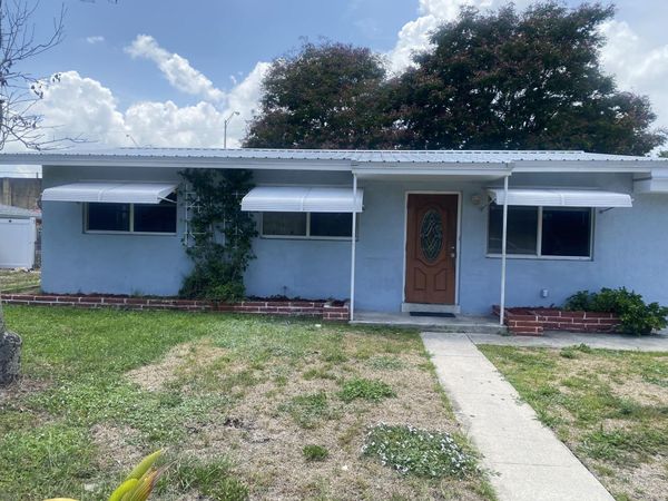917 S Ridge Street, Lake Worth, FL 33460