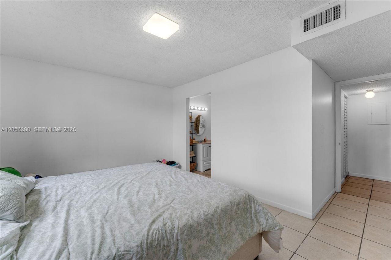 1400 Jefferson Dr, Unit 1400 B, Homestead, FL 33034 Photo