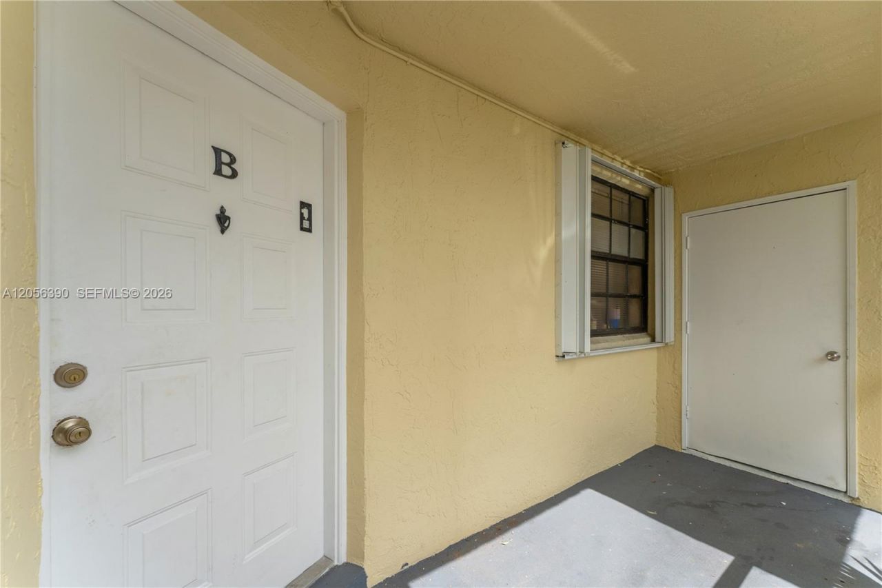1400 Jefferson Dr, Unit 1400 B, Homestead, FL 33034 Photo