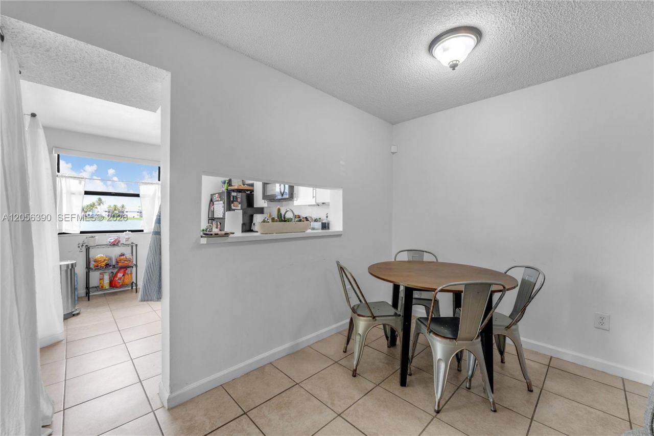1400 Jefferson Dr, Unit 1400 B, Homestead, FL 33034 Photo