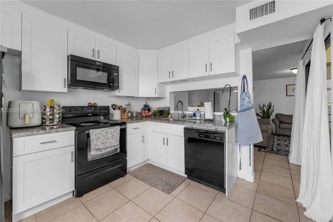 1400 Jefferson Dr, Unit 1400 B, Homestead, FL 33034 Photo
