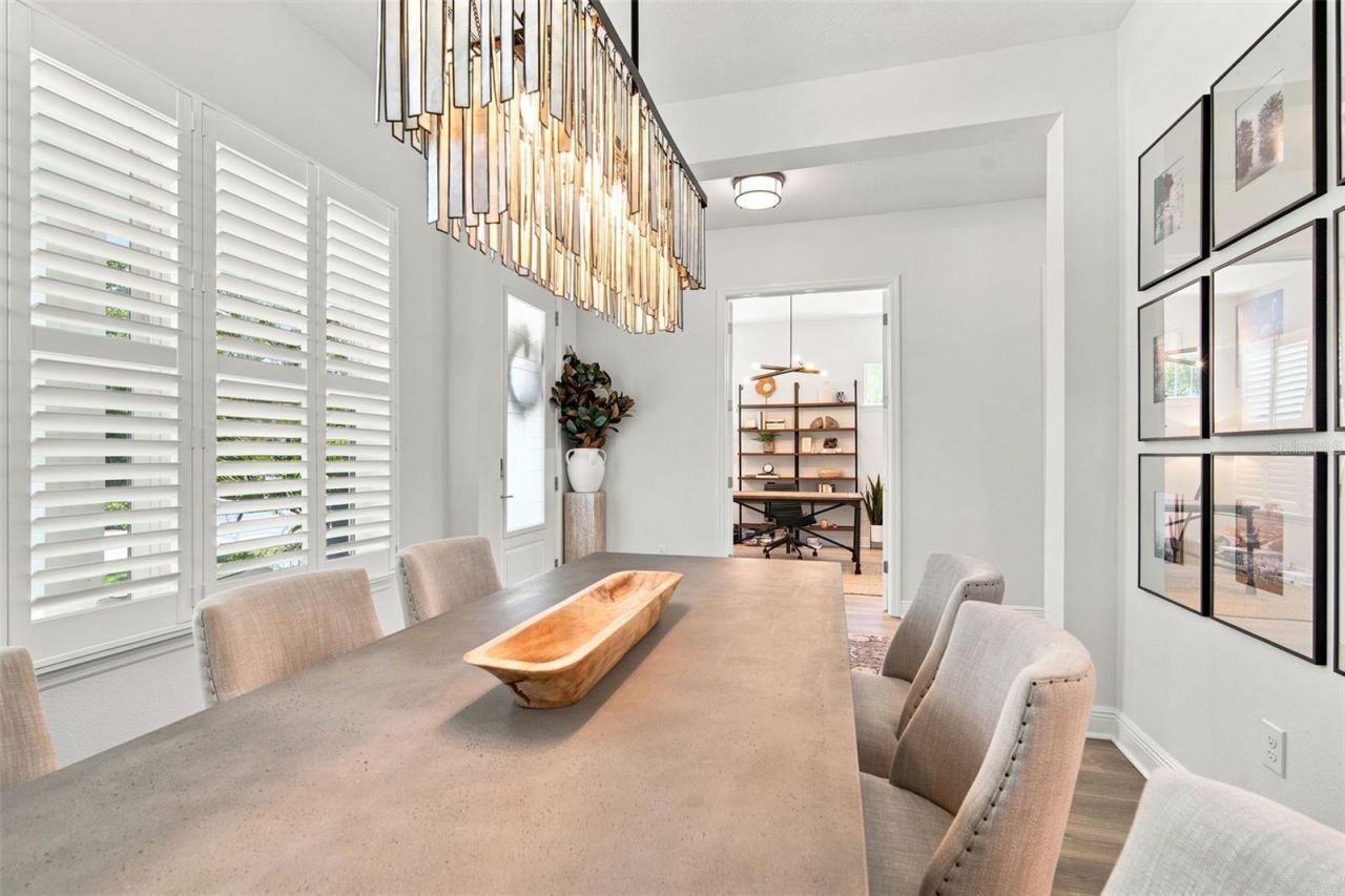 312 35th Avenue Ne, Saint Petersburg, FL 33704 Photo