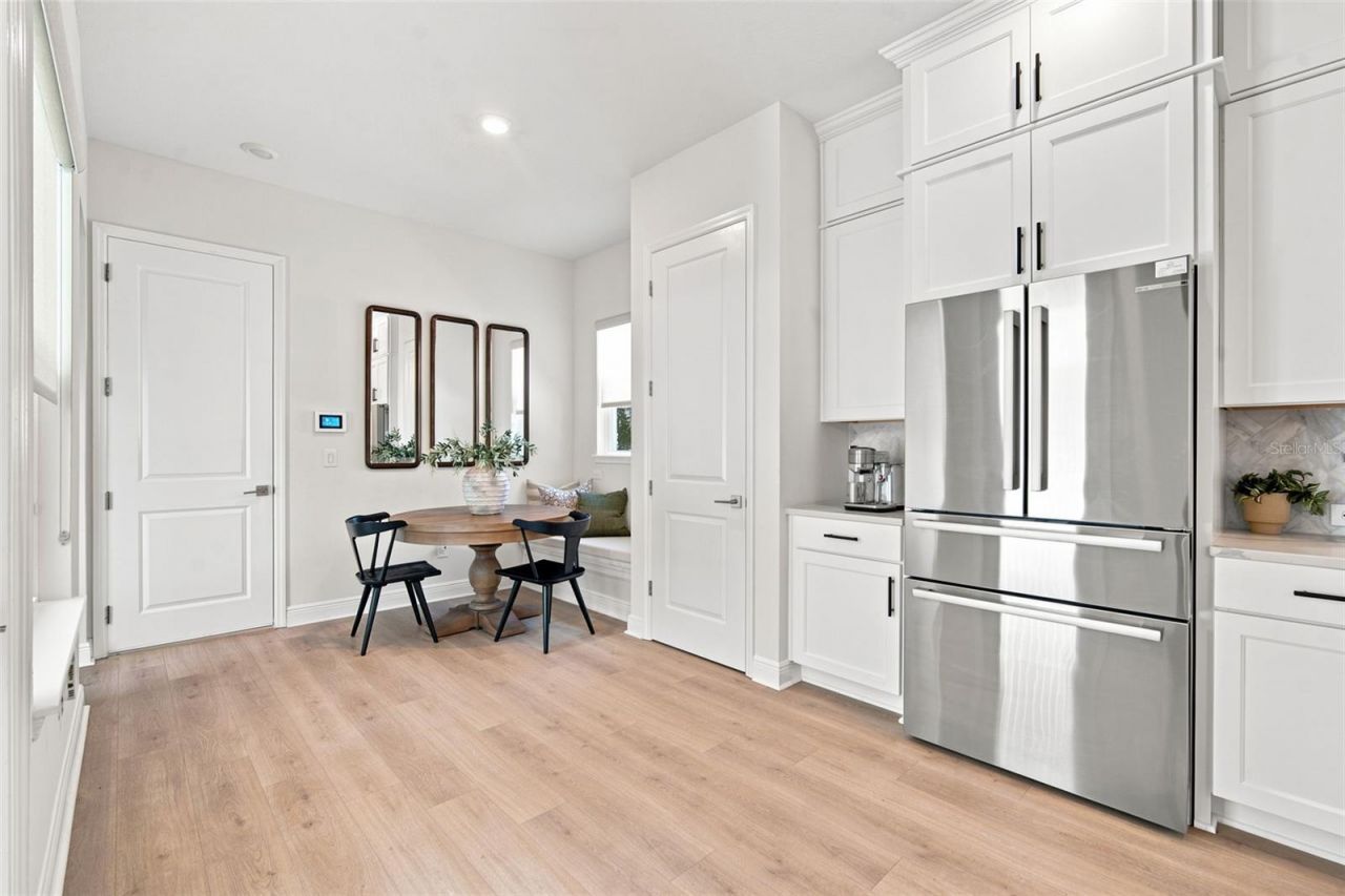 312 35th Avenue Ne, Saint Petersburg, FL 33704 Photo