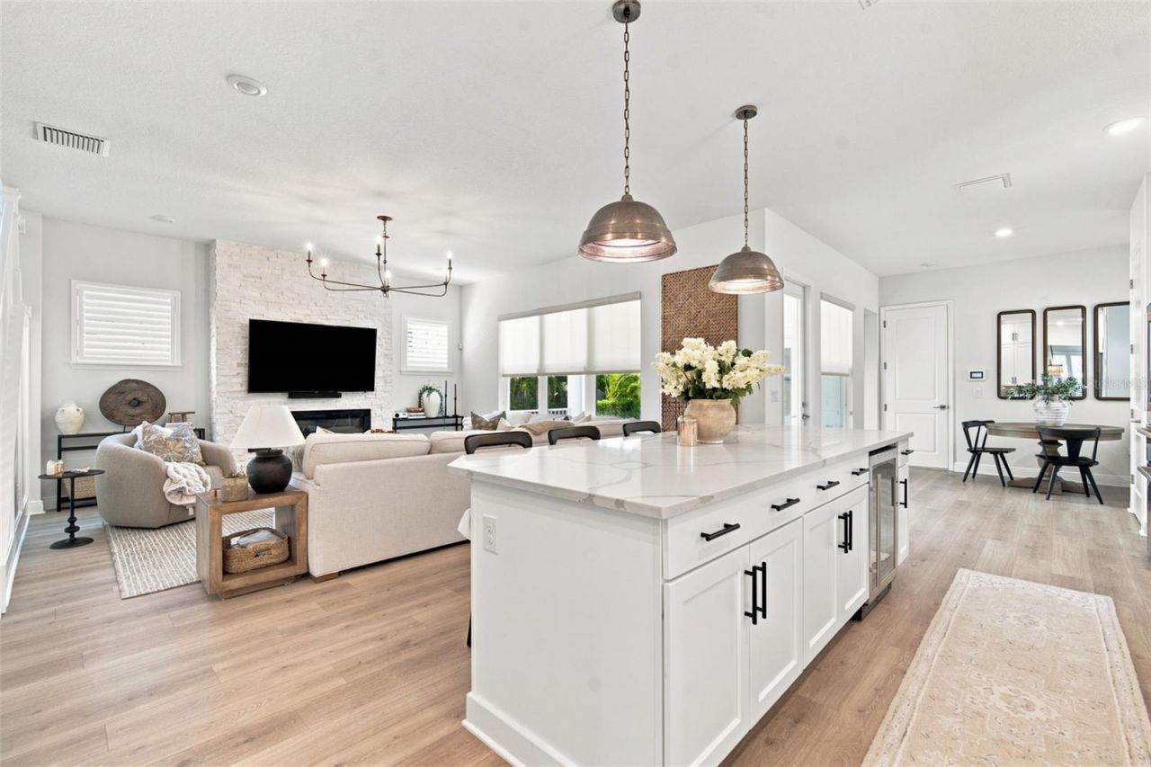 312 35th Avenue Ne, Saint Petersburg, FL 33704 Photo