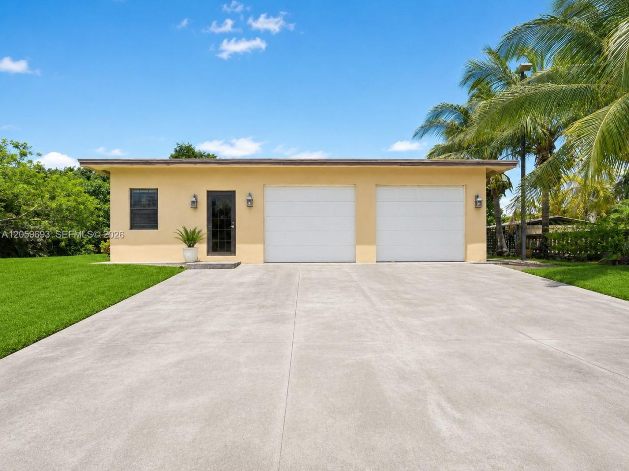 13602 SW 24th St, Davie, FL 33325 Photo
