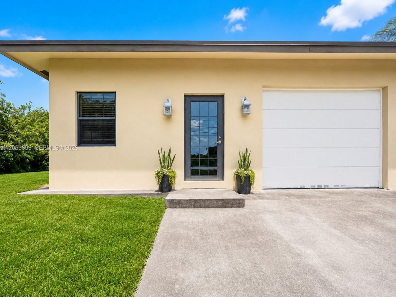 13602 SW 24th St, Davie, FL 33325 Photo