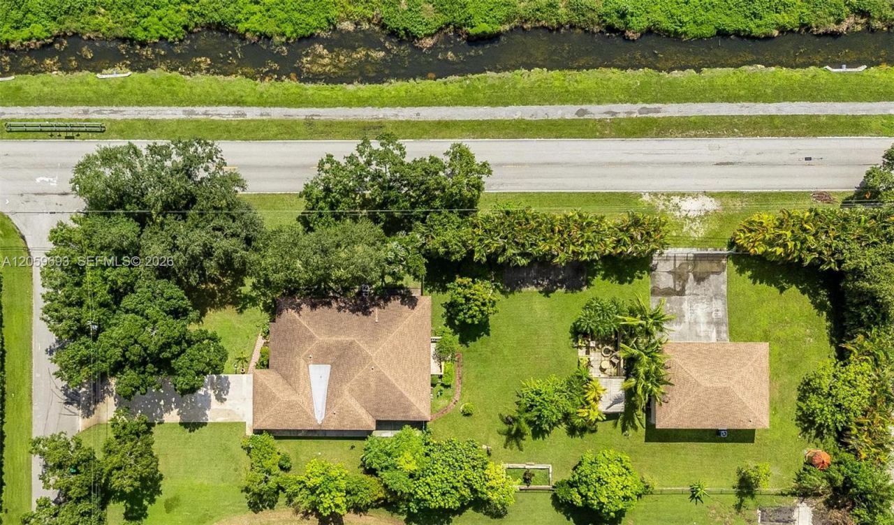 13602 SW 24th St, Davie, FL 33325 Photo