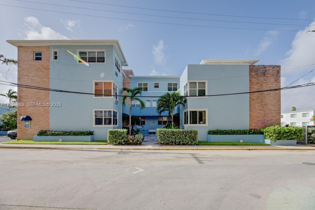 326 Harrison St , Unit 106A, Hollywood, FL 33019 Photo