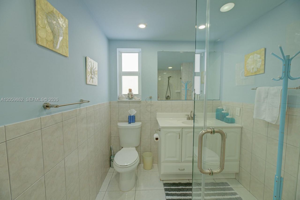 326 Harrison St , Unit 106A, Hollywood, FL 33019 Photo