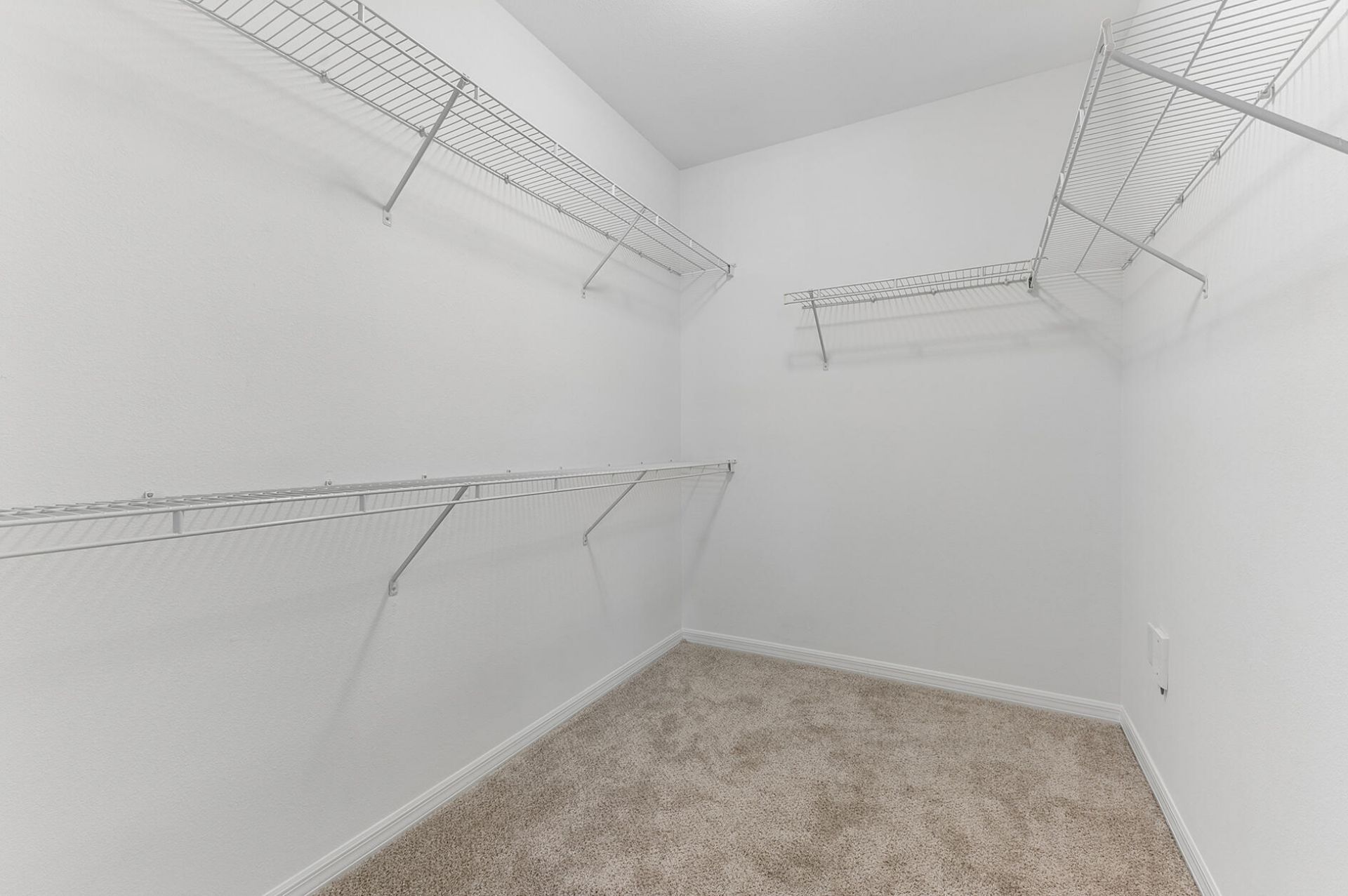 6573 Emerald Dunes Drive, Unit 201, West Palm Beach, FL 33411 Photo