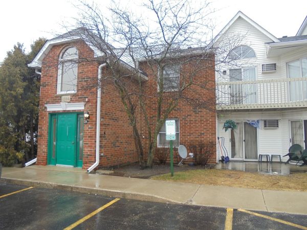 1334 Cunat Court , Unit 2B, Lake In The Hills, IL 60156