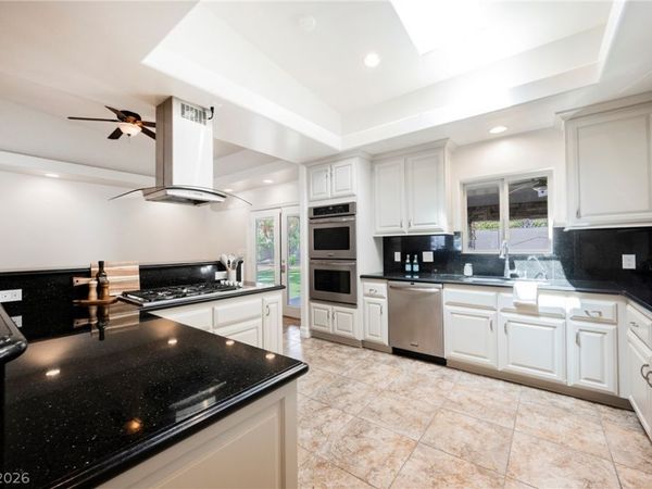 1779 Sycamore Trail , Las Vegas, NV 89108