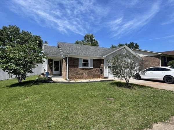 214 Barkwood Drive NE, Huntsville, AL 35811