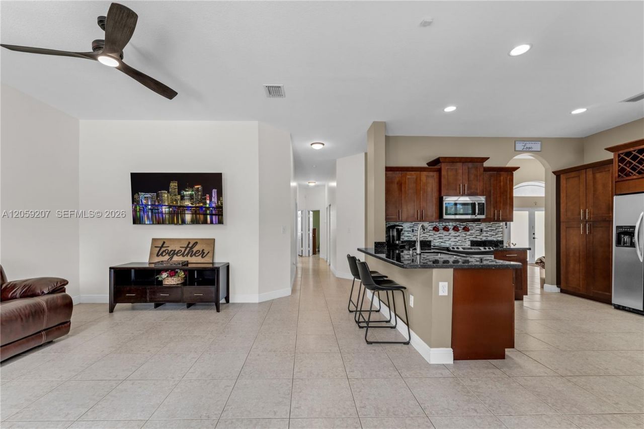 20464 SW 325th St, Homestead, FL 33030 Photo
