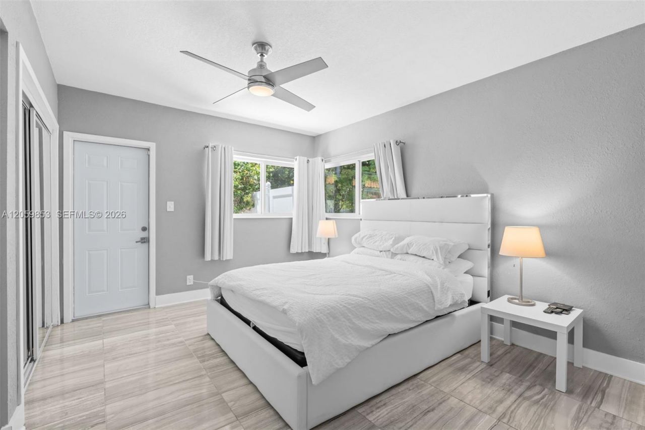 1912 NE 21st Ave, Fort Lauderdale, FL 33305 Photo