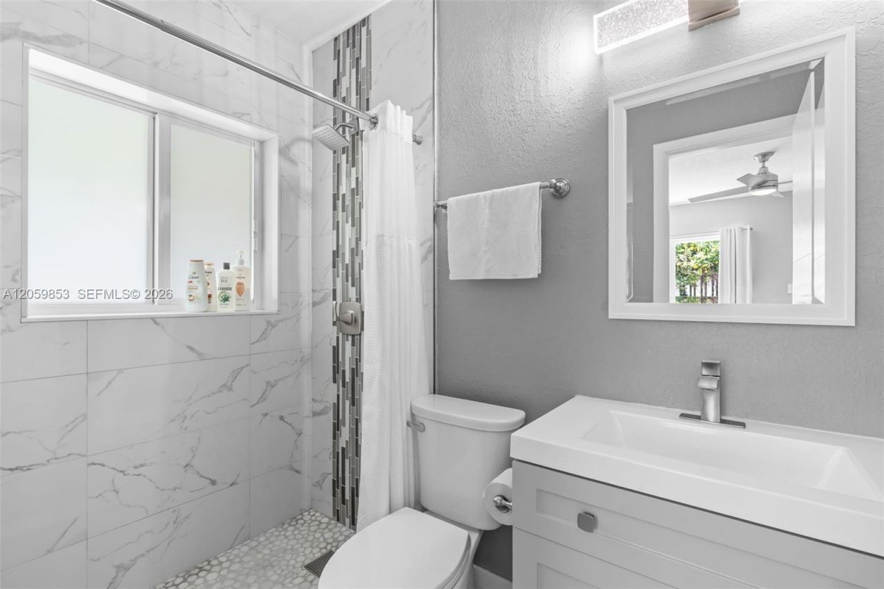 1912 NE 21st Ave, Fort Lauderdale, FL 33305 Photo