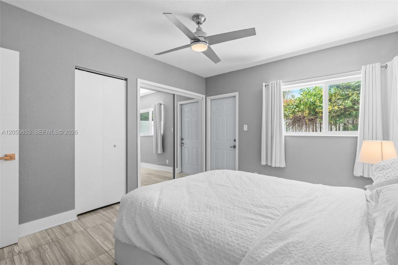 1912 NE 21st Ave, Fort Lauderdale, FL 33305 Photo