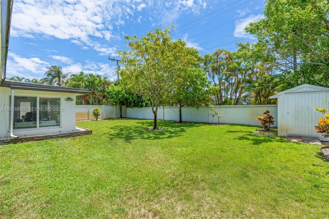 1912 NE 21st Ave, Fort Lauderdale, FL 33305 Photo