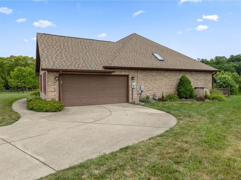 7847 Kings Ridge Circle, Fairborn, OH 45324 Photo 46