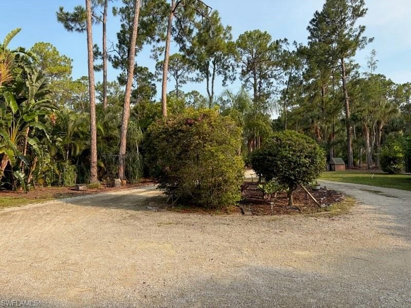 5075 Teak Wood Dr, Naples, FL 34119 Photo