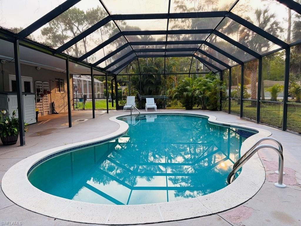 5075 Teak Wood Dr, Naples, FL 34119 Photo