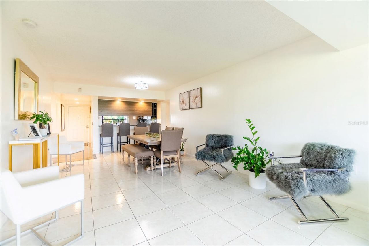 1508 Whitehall Drive, Unit 206, Davie, FL 33324 Photo