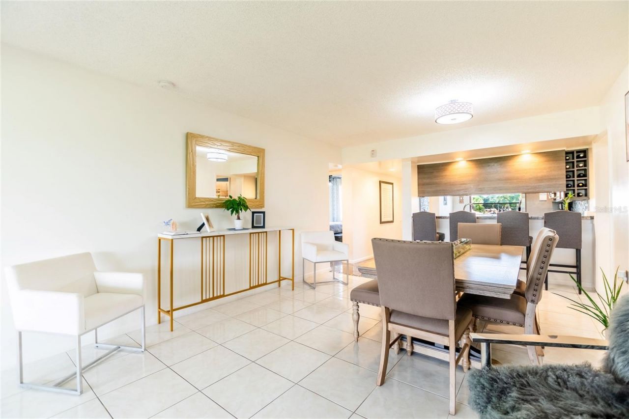 1508 Whitehall Drive, Unit 206, Davie, FL 33324 Photo