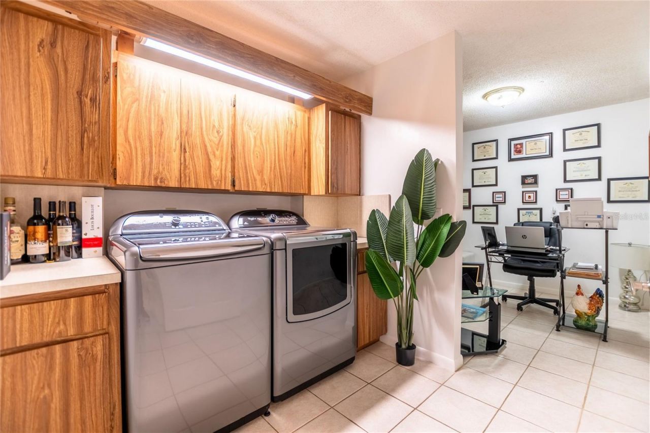 1508 Whitehall Drive, Unit 206, Davie, FL 33324 Photo