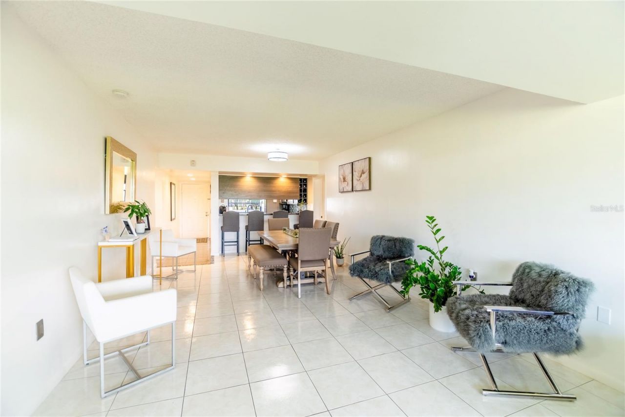 1508 Whitehall Drive, Unit 206, Davie, FL 33324 Photo