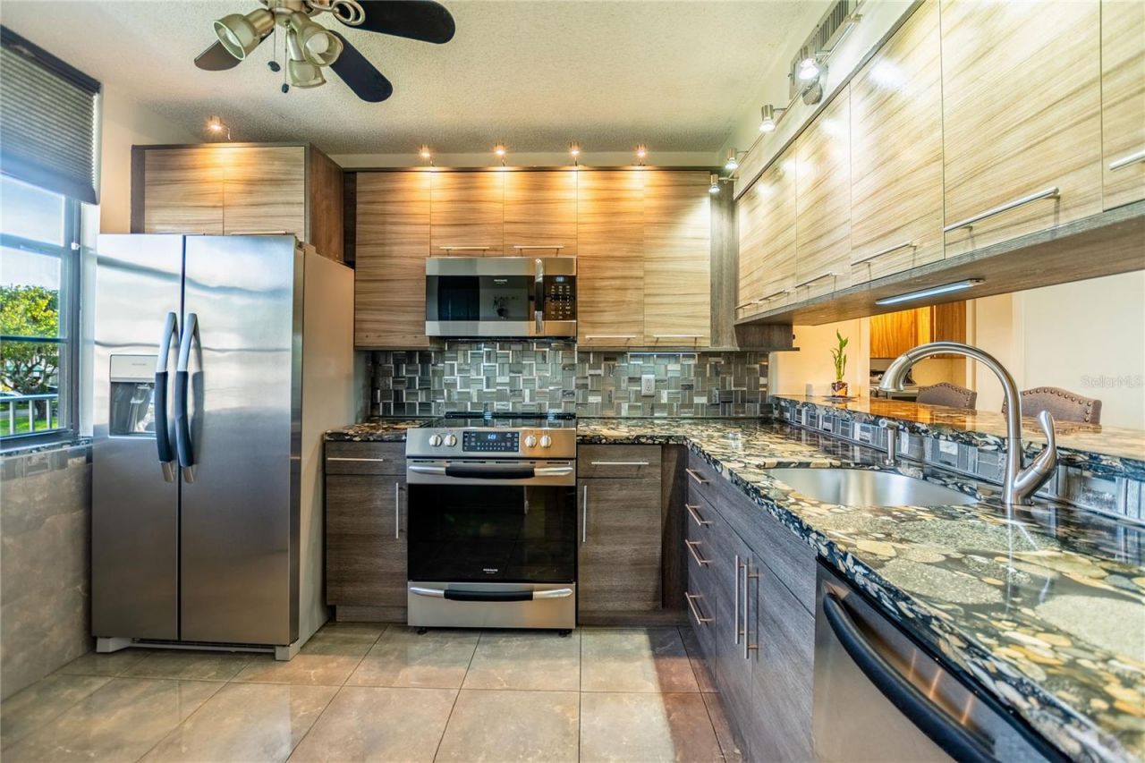 1508 Whitehall Drive, Unit 206, Davie, FL 33324 Photo