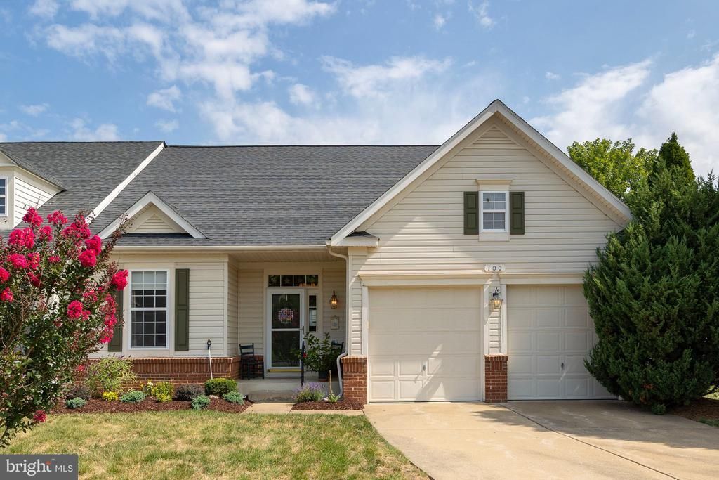 100 Shumard Court, Stephens City, VA 22655 Main Photo