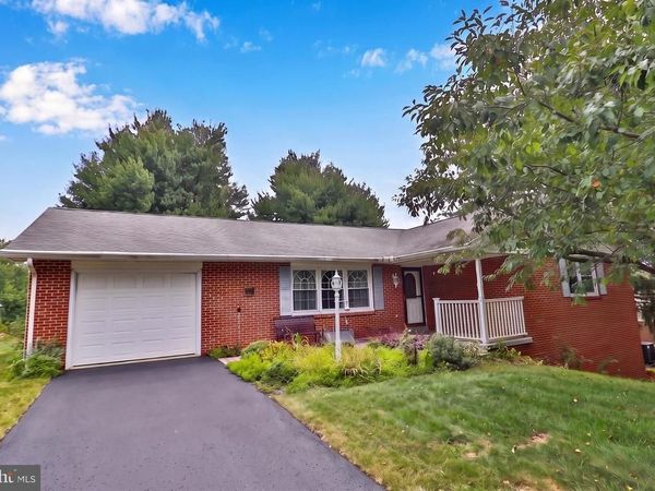 51 MILLER DRIVE, MANHEIM, PA 17545