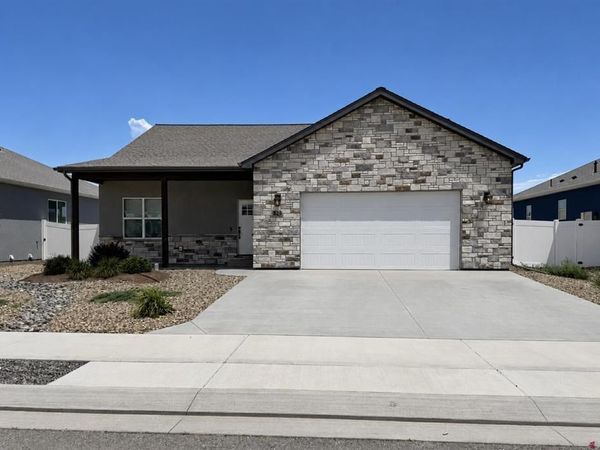 829 Pilot Knob Avenue, Montrose, CO 81403
