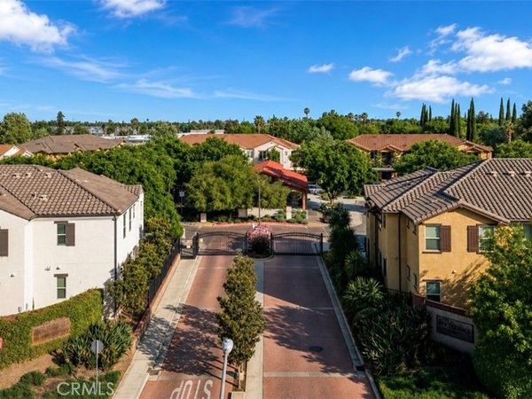 140 Ivy Avenue, Unit A4, Patterson, CA 95363