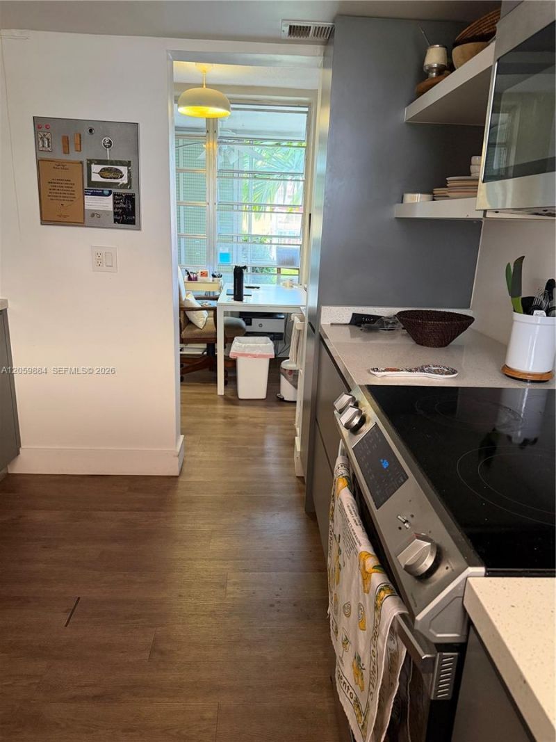 2980 Point East Dr , Unit D101, Aventura, FL 33160 Photo