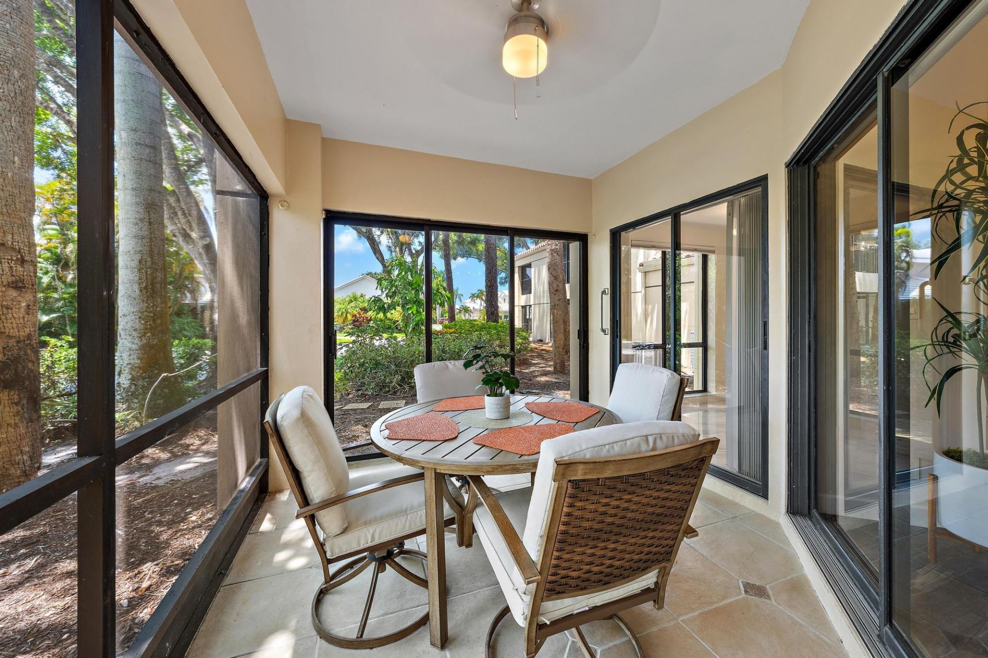 111 Waterview Drive, Unit 1110, Palm Beach Gardens, FL 33418 Photo