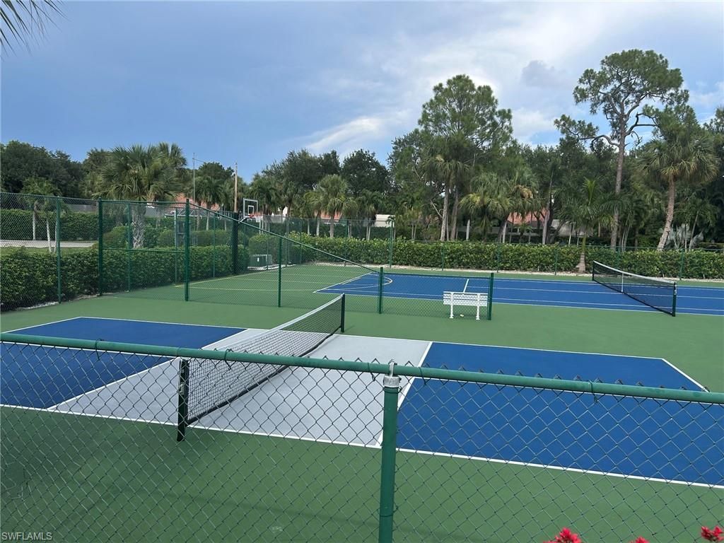 4215 Covey Cir , Unit 22B, Naples, FL 34109 Photo