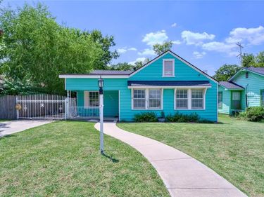 3332 Ryan Avenue, Fort Worth, TX 76110
