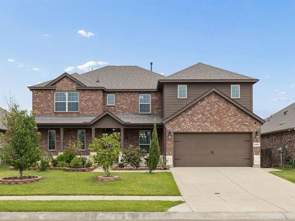 2900 Half Moon Road, Aubrey, TX 76227