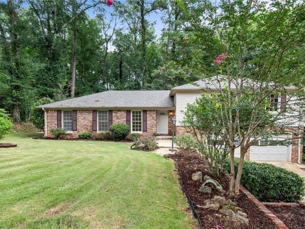 4122 Brookhill Road, Tuscaloosa, AL 35404