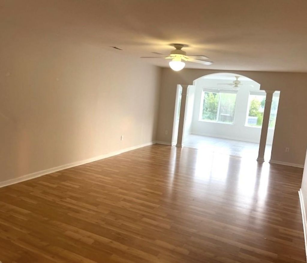 5033 Wickalow Way Photo 5