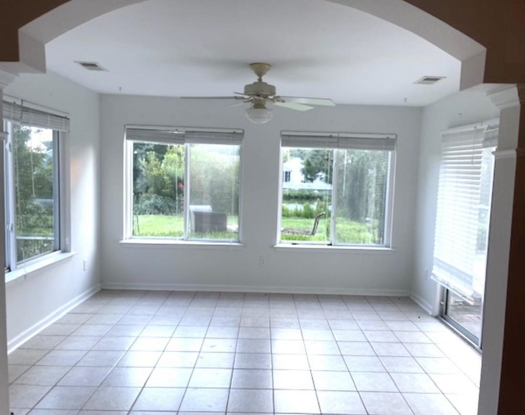 5033 Wickalow Way Photo 9